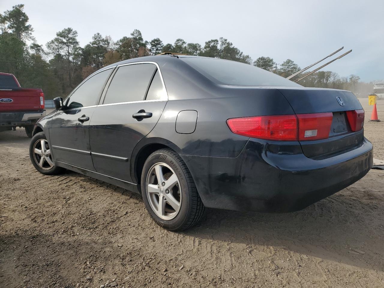 Изображение 2 2005 HONDA ACCORD EX 2005 с VIN 1HGCM56715A031845