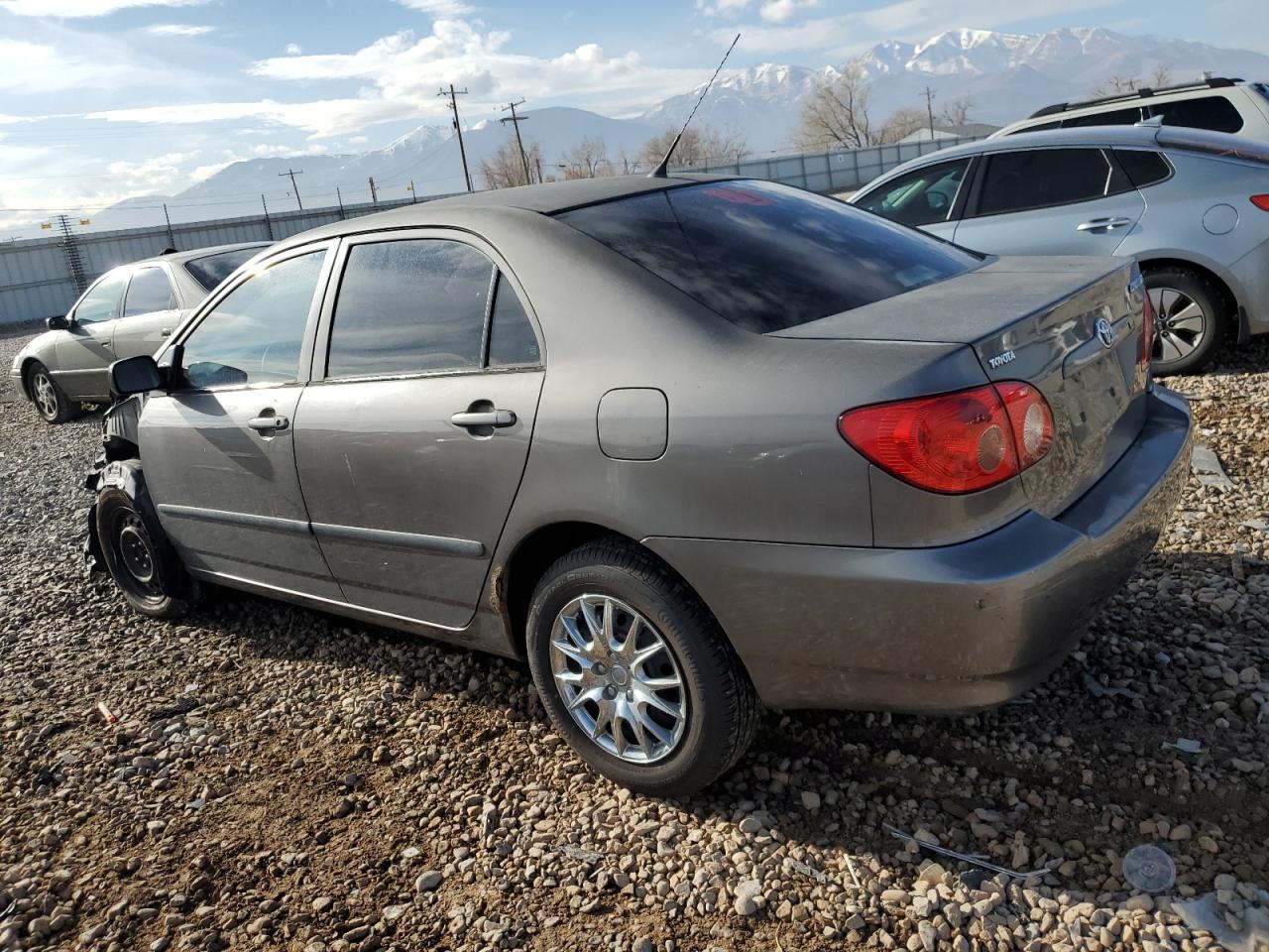 Image 2 of 2005 TOYOTA COROLLA CE 2005 with VIN 1NXBR32E35Z376910