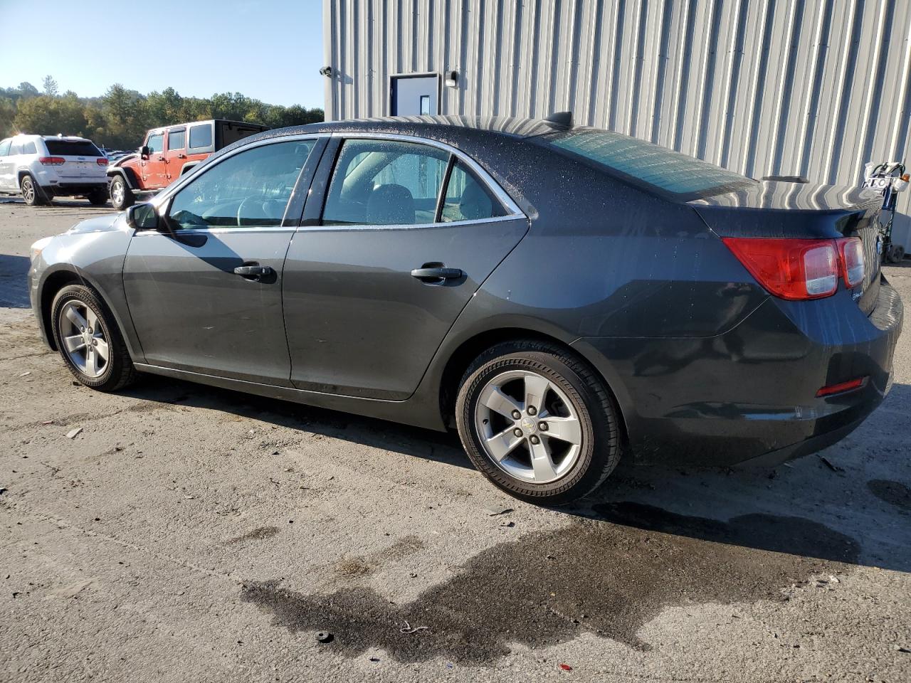 Obraz 2 z Chevrolet Malibu Ls 2014 z VIN 1G11B5SLXEF133140