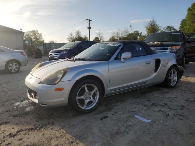 Image 1 of 2002 TOYOTA MR2 SPYDER 2002 with VIN JTDFR320220050447