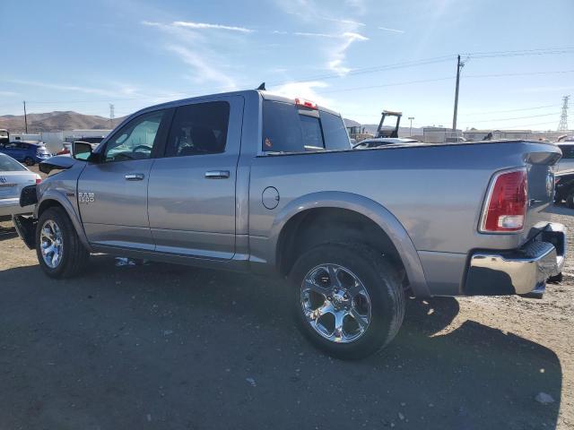 Obraz 2 z 2019 RAM 1500 CLASSIC LARAMIE 2019 z VIN 1C6RR7NM1KS749485