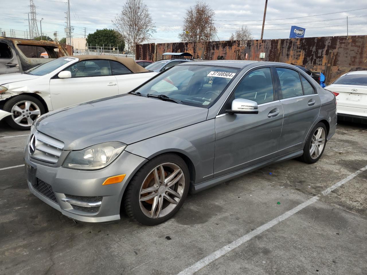 Изображение 1 2013 MERCEDES-BENZ C 250 2013 с VIN WDDGF4HB3DA774565