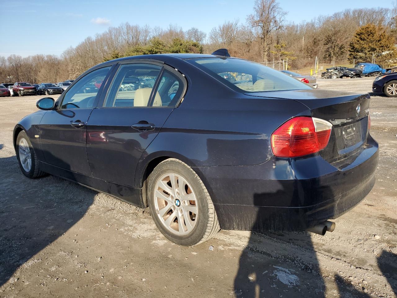 Image 2 of 2007 BMW 328 I 2007 with VIN WBAVA335X7PV67567