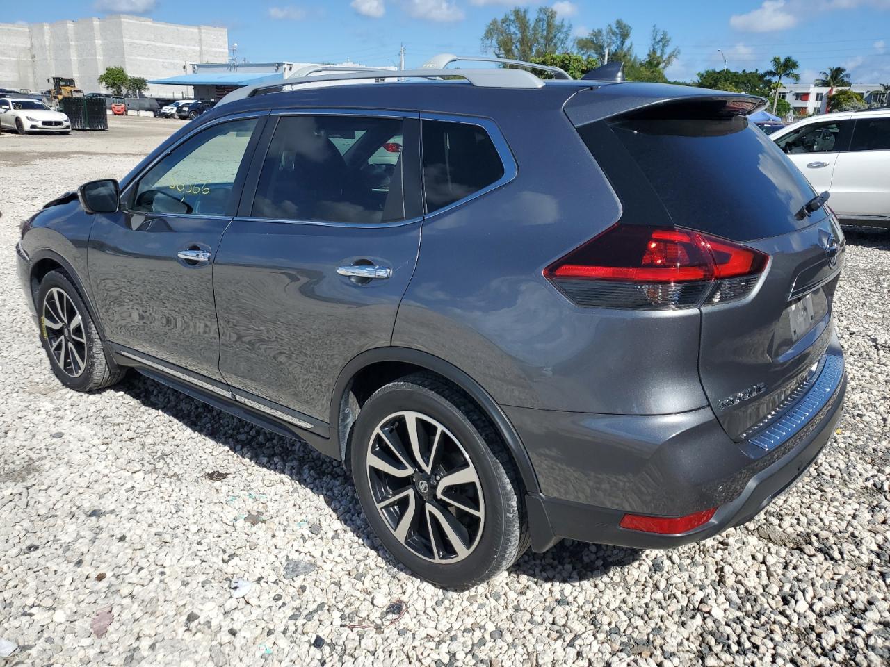 Obraz 2 z 2020 NISSAN ROGUE S 2020 z VIN 5N1AT2MT0LC774498