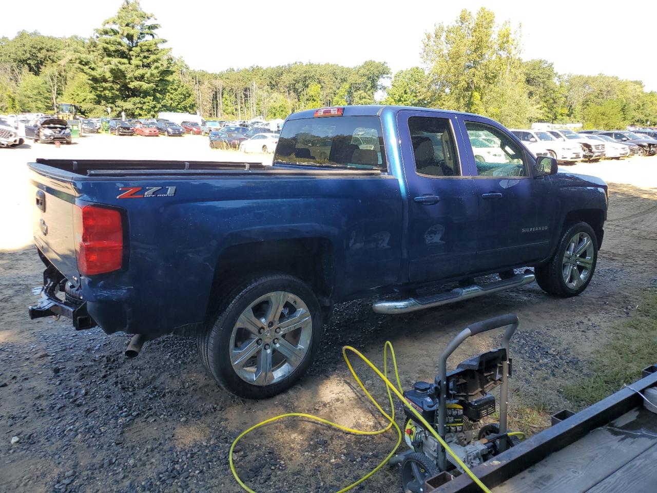 Image 3 of Chevrolet Silverado Ld K1500 Lt 2019 with VIN 2GCVKPEC4K1155461