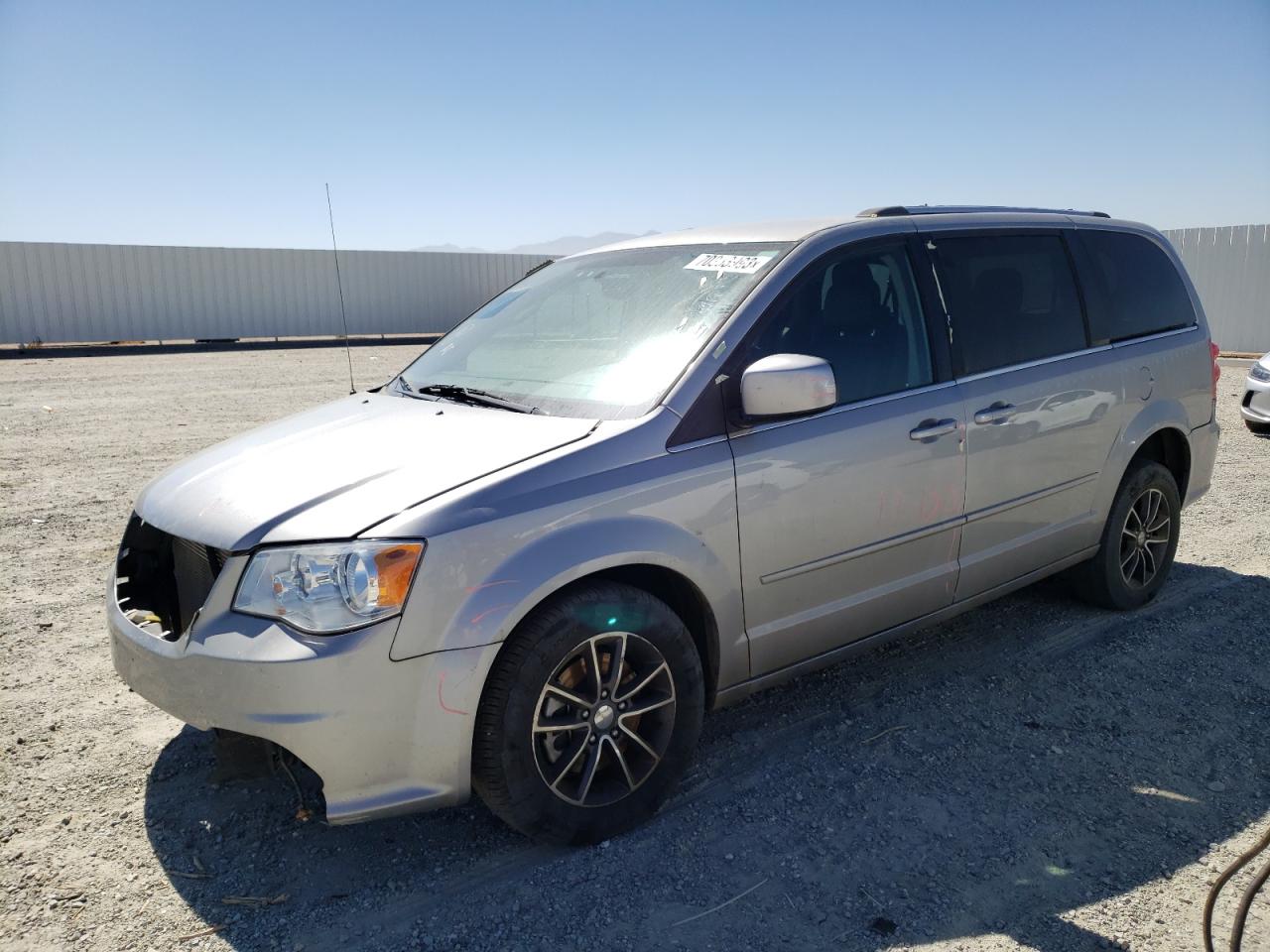 Image 1 of 2017 DODGE GRAND CARAVAN SXT 2017 with VIN 2C4RDGCGXHR604377