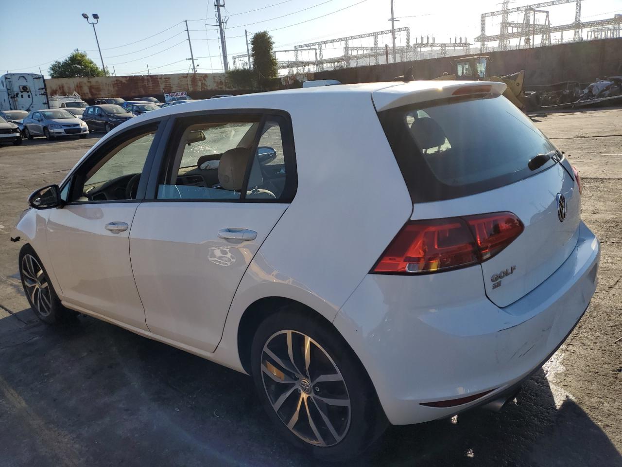 Изображение 2 2016 VOLKSWAGEN GOLF S/SE 2016 с VIN 3VW217AUXGM029719