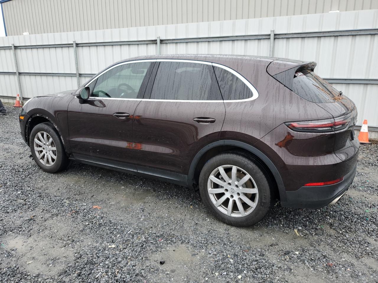 Image 2 of 2019 PORSCHE CAYENNE  2019 with VIN WP1AA2AY7KDA01769