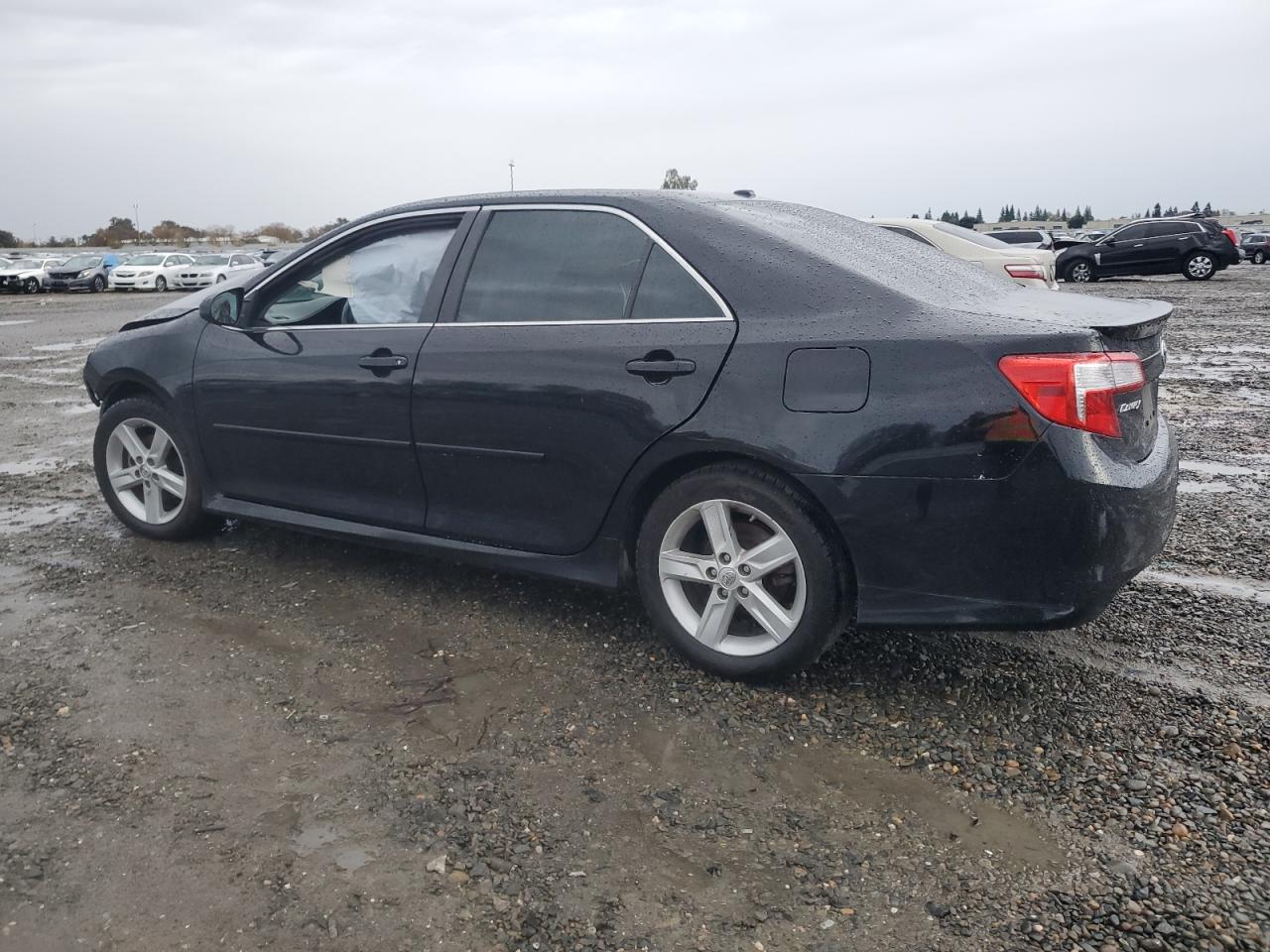 Obraz 2 z 2013 TOYOTA CAMRY L 2013 z VIN 4T1BF1FK0DU216642