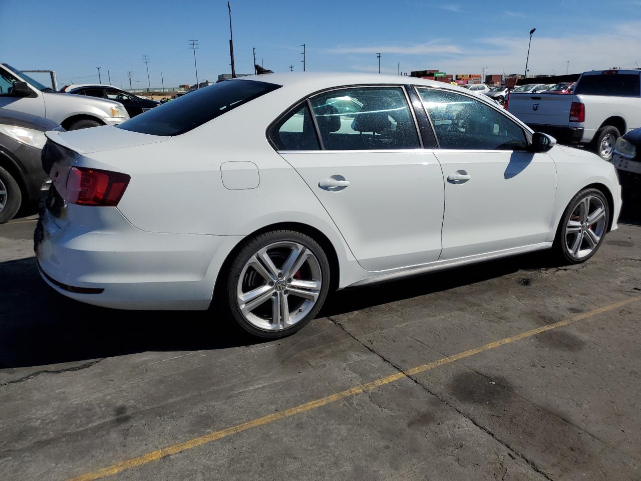 Image 3 of 2015 VOLKSWAGEN JETTA GLI 2015 with VIN 3VW4T7AJXFM343393