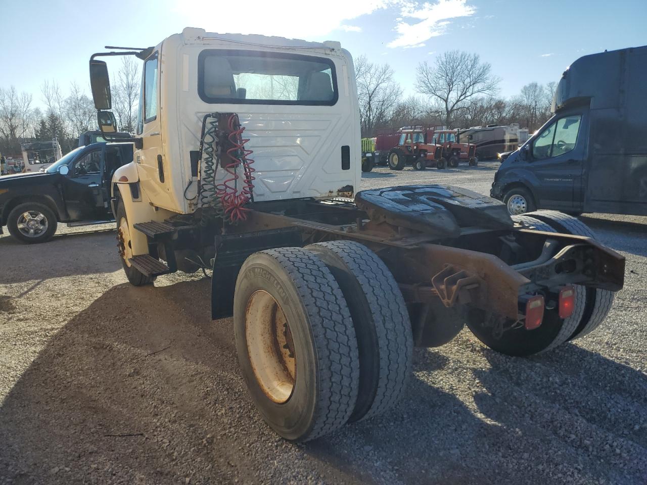 Obraz 3 z 2002 INTERNATIONAL 4000 4300 2002 z VIN 1HSMMAAN32H412804