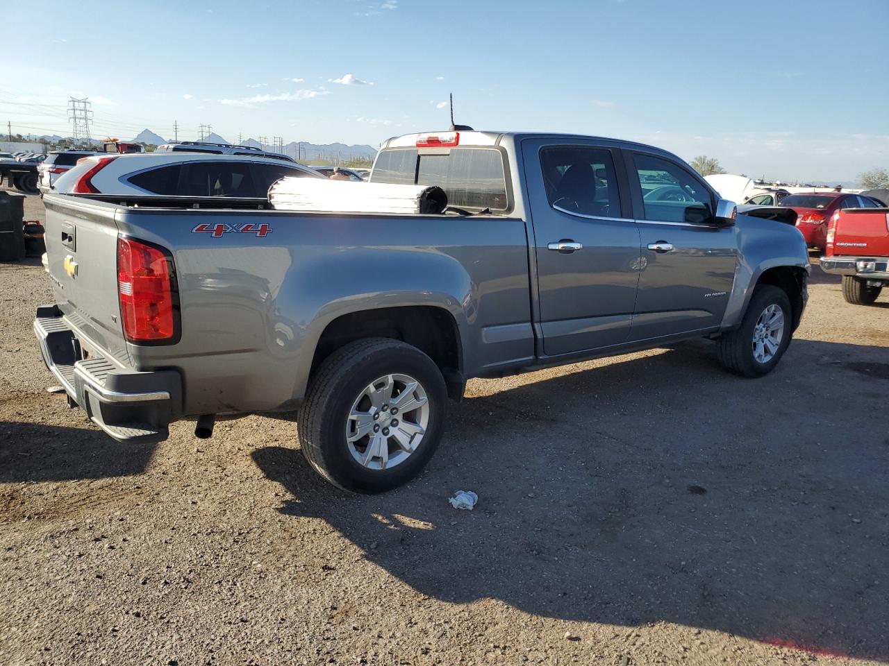Image 3 of 2018 CHEVROLET COLORADO LT 2018 with VIN 1GCGTCEN7J1141784