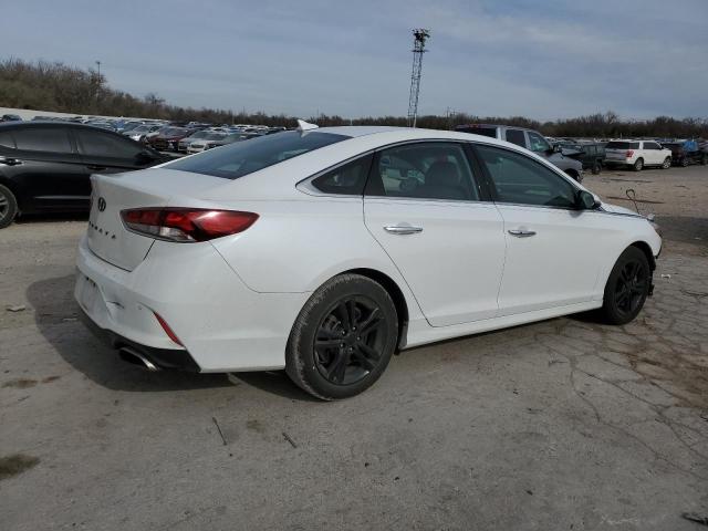 Image 3 of 2018 HYUNDAI SONATA SPORT 2018 with VIN 5NPE34AF2JH628931