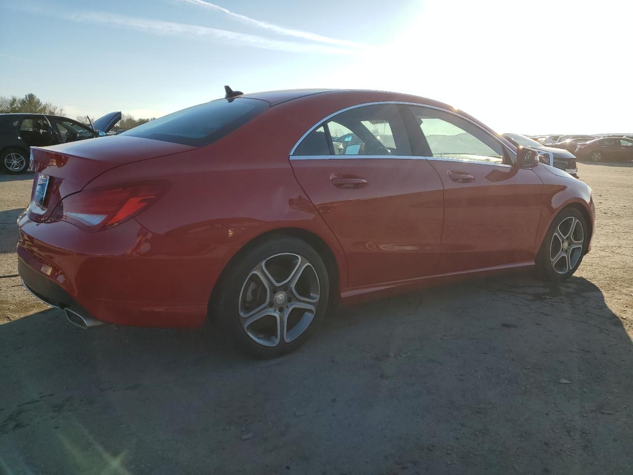 Obraz 3 z 2014 MERCEDES-BENZ CLA 250 2014 z VIN WDDSJ4EB7EN035738