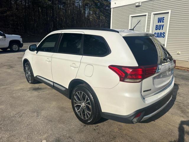 Image 3 of 2016 MITSUBISHI OUTLANDER SE 2016 with VIN JA4AZ3A32GZ017838