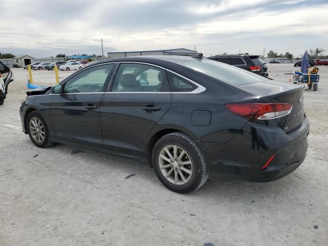 Image 2 of 2018 HYUNDAI SONATA SE 2018 with VIN 5NPE24AF7JH683782