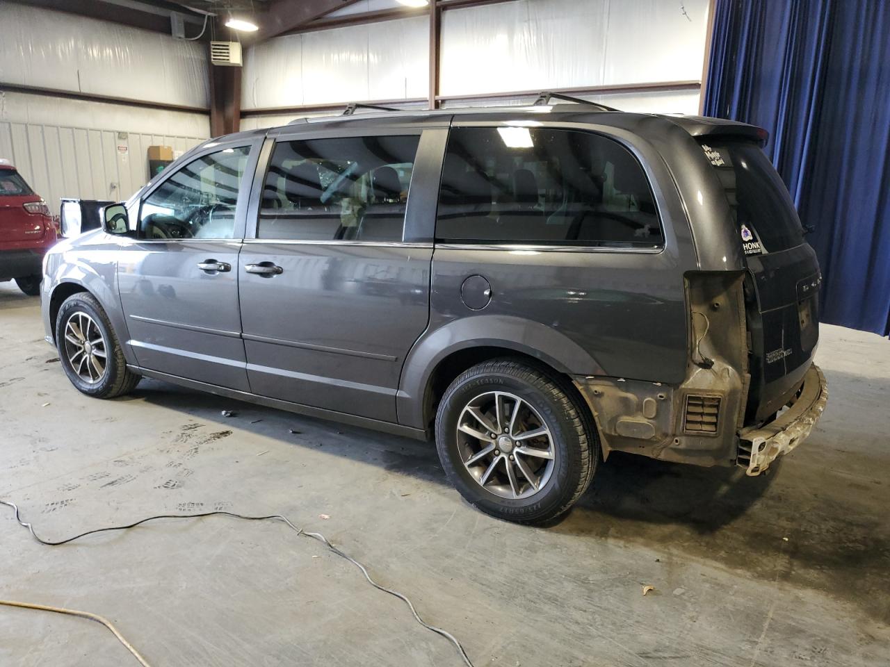 Image 2 of 2017 DODGE GRAND CARAVAN SXT 2017 with VIN 2C4RDGCG9HR728222