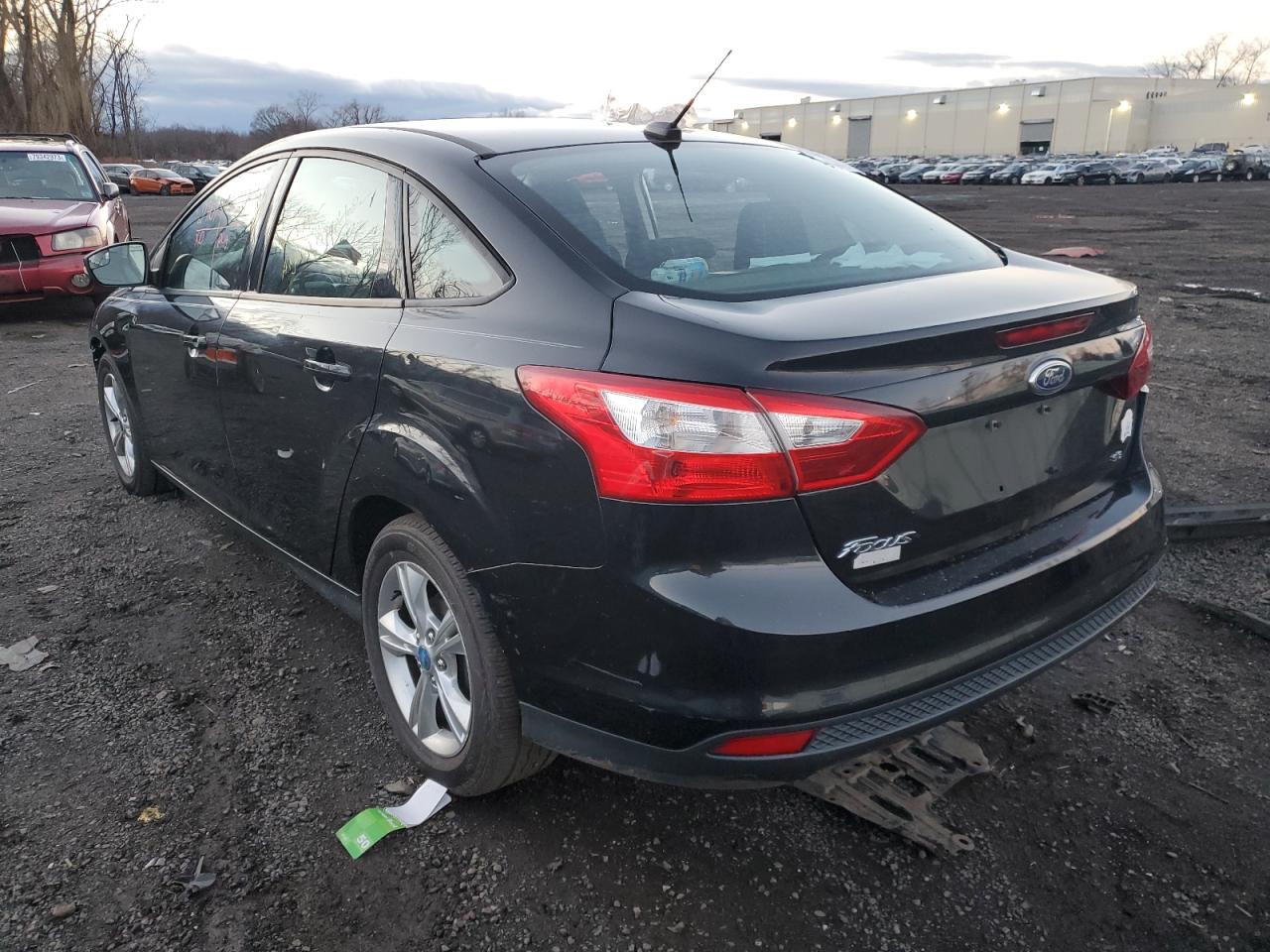 Изображение 2 2013 FORD FOCUS SE 2013 с VIN 1FADP3F28DL358853