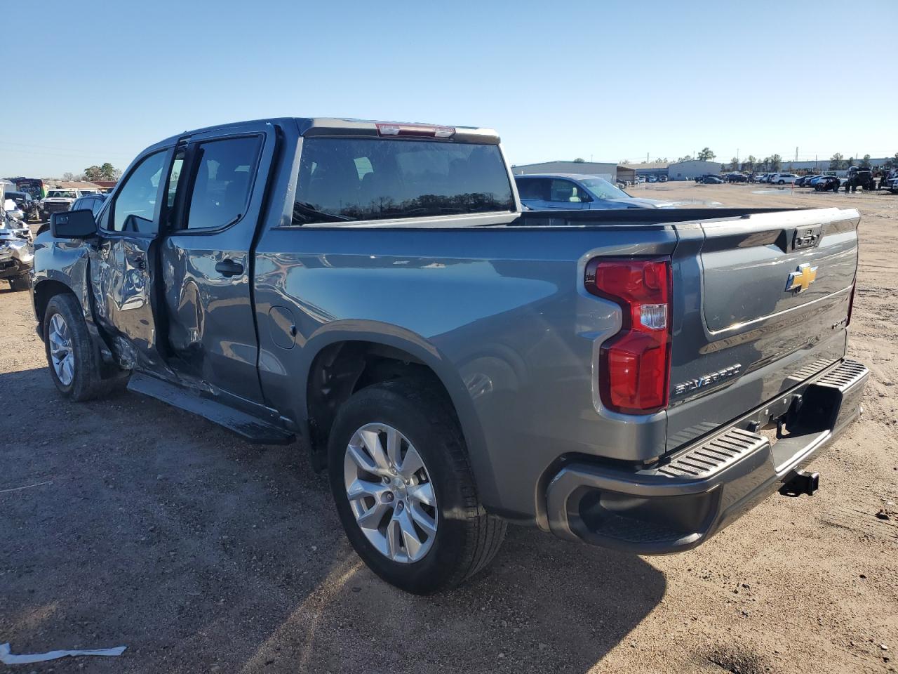 Image 2 of 2021 CHEVROLET SILVERADO C1500 CUSTOM 2021 with VIN 3GCPWBEK6MG407308