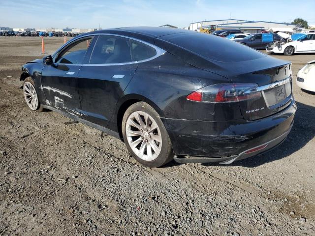 Изображение 2 2016 TESLA MODEL S  2016 с VIN 5YJSA1E17GF132956