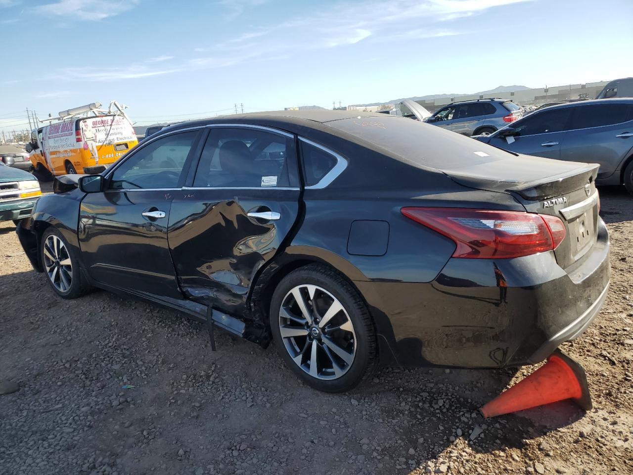 Image 2 of 2017 NISSAN ALTIMA 2.5 2017 with VIN 1N4AL3AP7HN316797