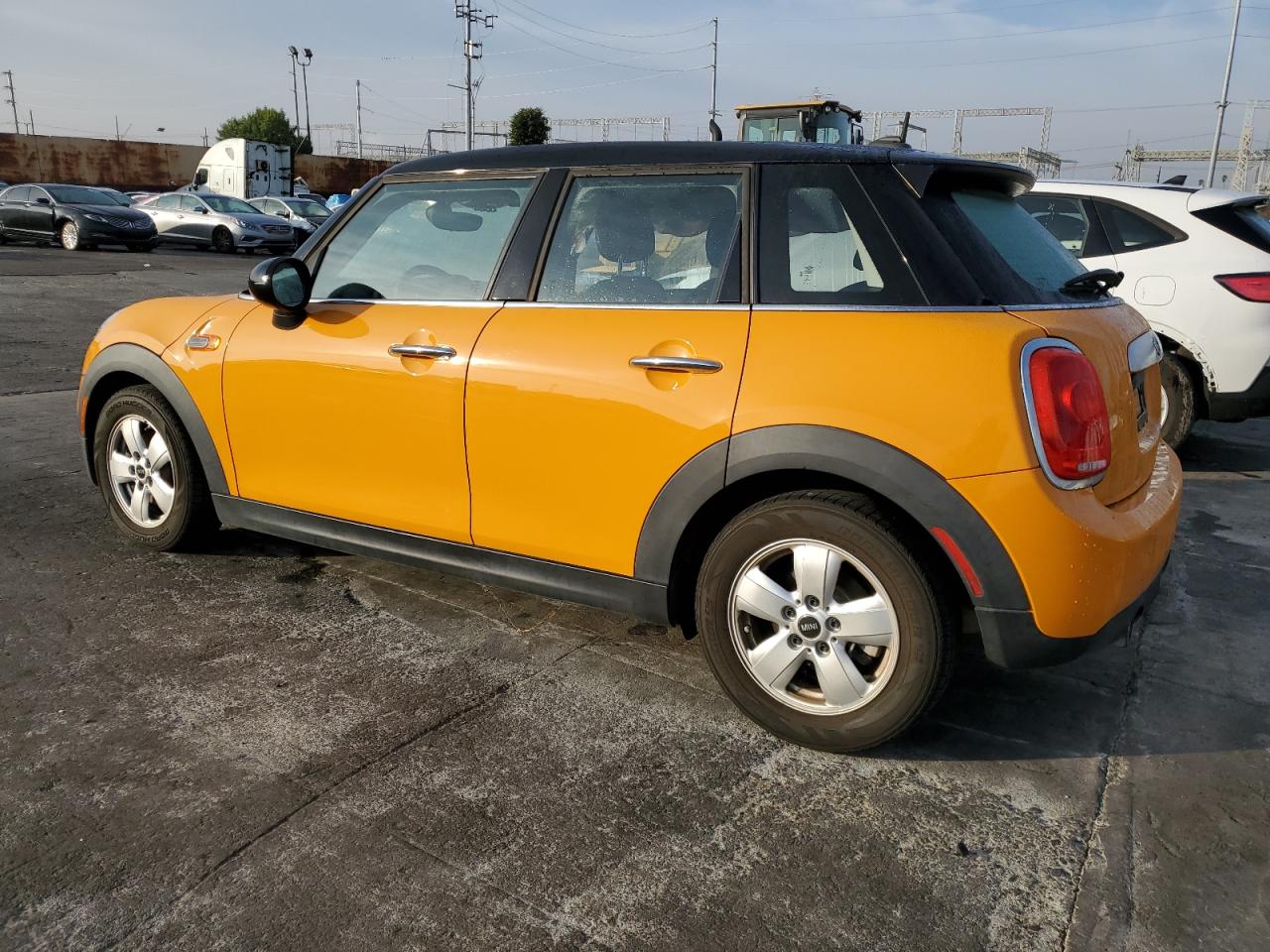 Image 2 of 2015 MINI COOPER  2015 with VIN WMWXS5C51FT831671