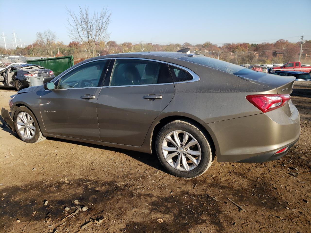 Изображение 2 2020 CHEVROLET MALIBU LT 2020 с VIN 1G1ZD5ST9LF095829