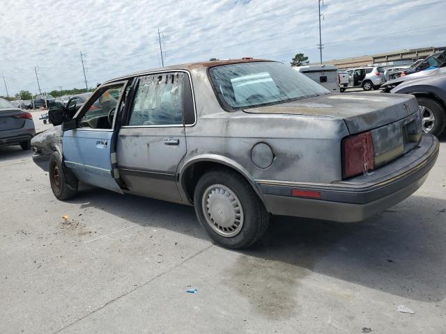 Obraz 2 z 1990 OLDSMOBILE CUTLASS CIERA  1990 z VIN 1G3AL54N3L6374084