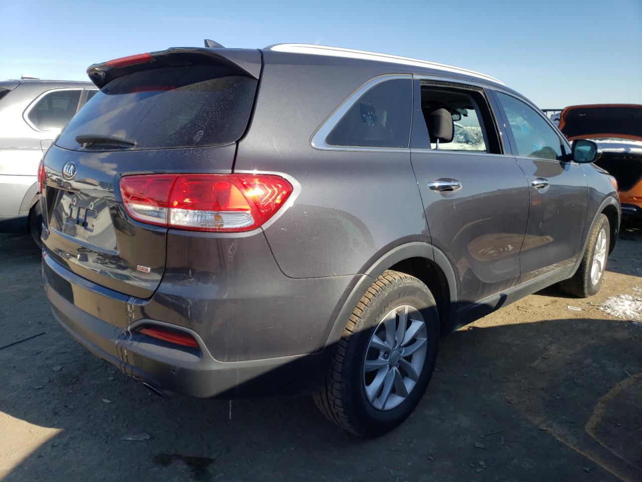 Изображение 3 2017 KIA SORENTO LX 2017 с VIN 5XYPG4A38HG254877
