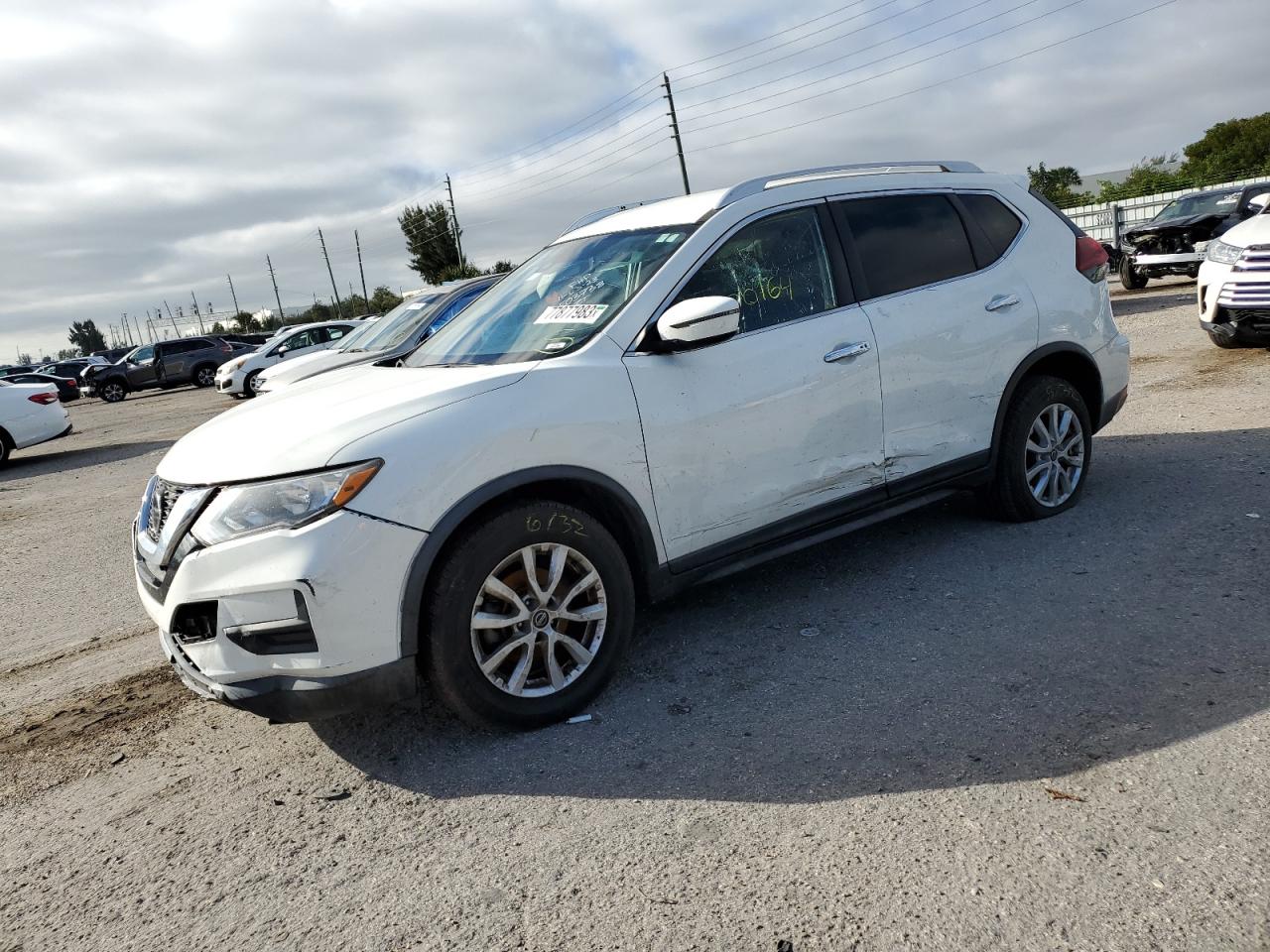 Изображение 1 2020 NISSAN ROGUE S 2020 с VIN KNMAT2MT3LP503738