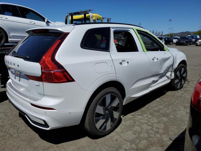 Obraz 3 z 2024 VOLVO XC60 PLUS 2024 z VIN YV4H60DL3R1761812