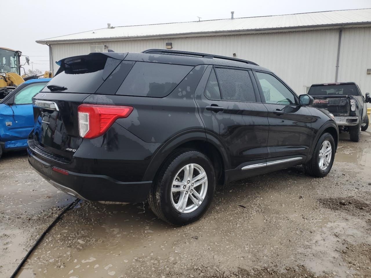 Image 3 of 2023 FORD EXPLORER XLT 2023 with VIN 1FMSK8DH6PGA69872