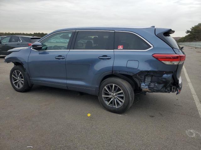 Изображение 2 2017 TOYOTA HIGHLANDER SE 2017 с VIN 5TDJZRFHXHS521246