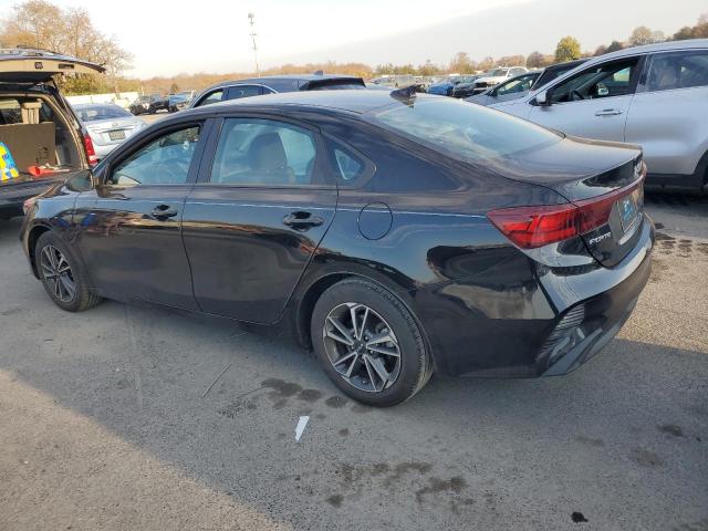 Изображение 2 2023 KIA FORTE LX 2023 с VIN 3KPF24AD1PE506077