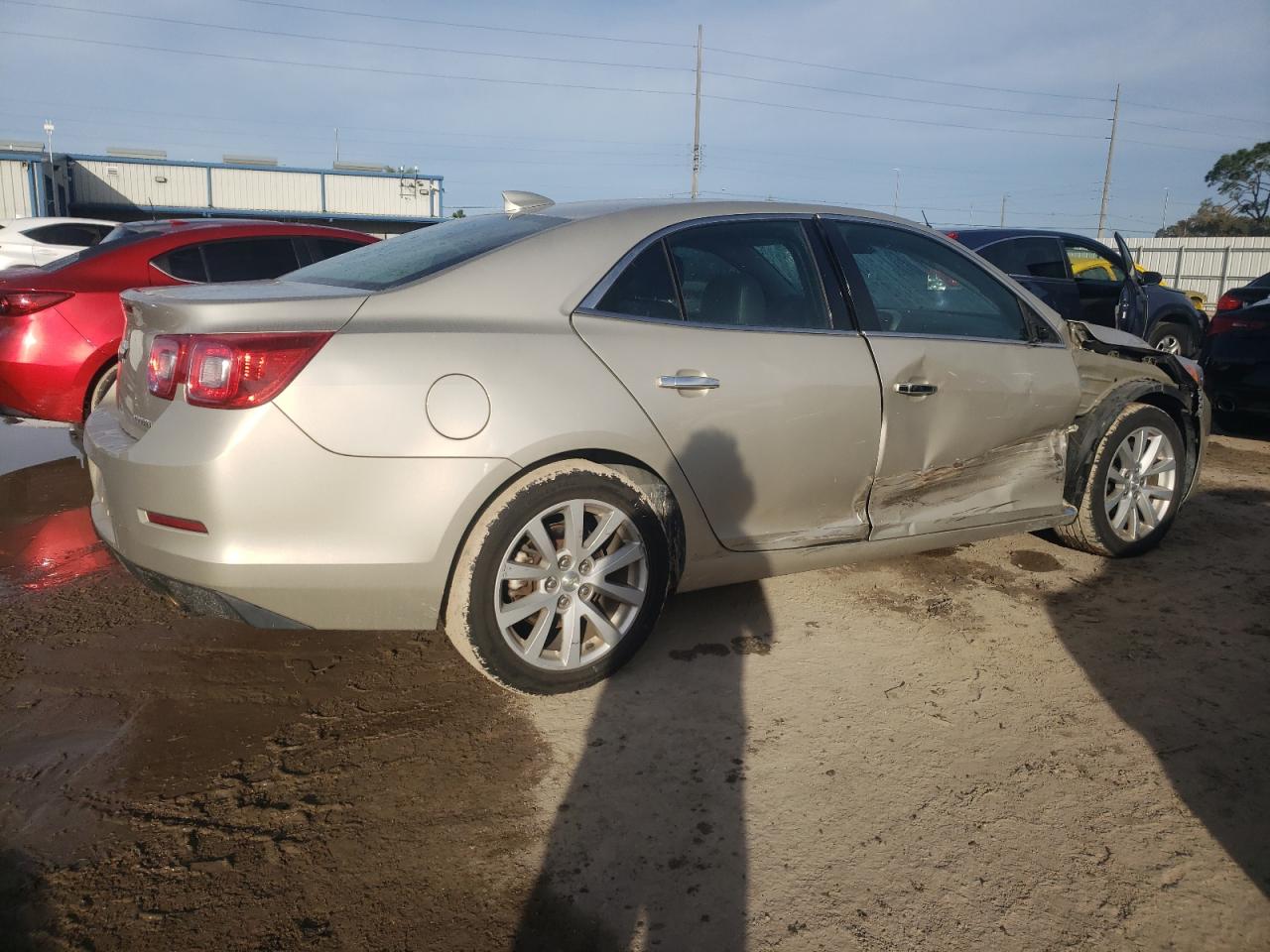 Image 3 of 2015 CHEVROLET MALIBU LTZ 2015 with VIN 1G11F5SL4FF300811