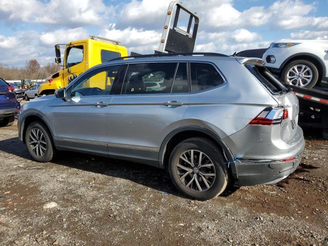 Image 2 of 2020 VOLKSWAGEN TIGUAN SE 2020 with VIN 3VV2B7AX0LM105437