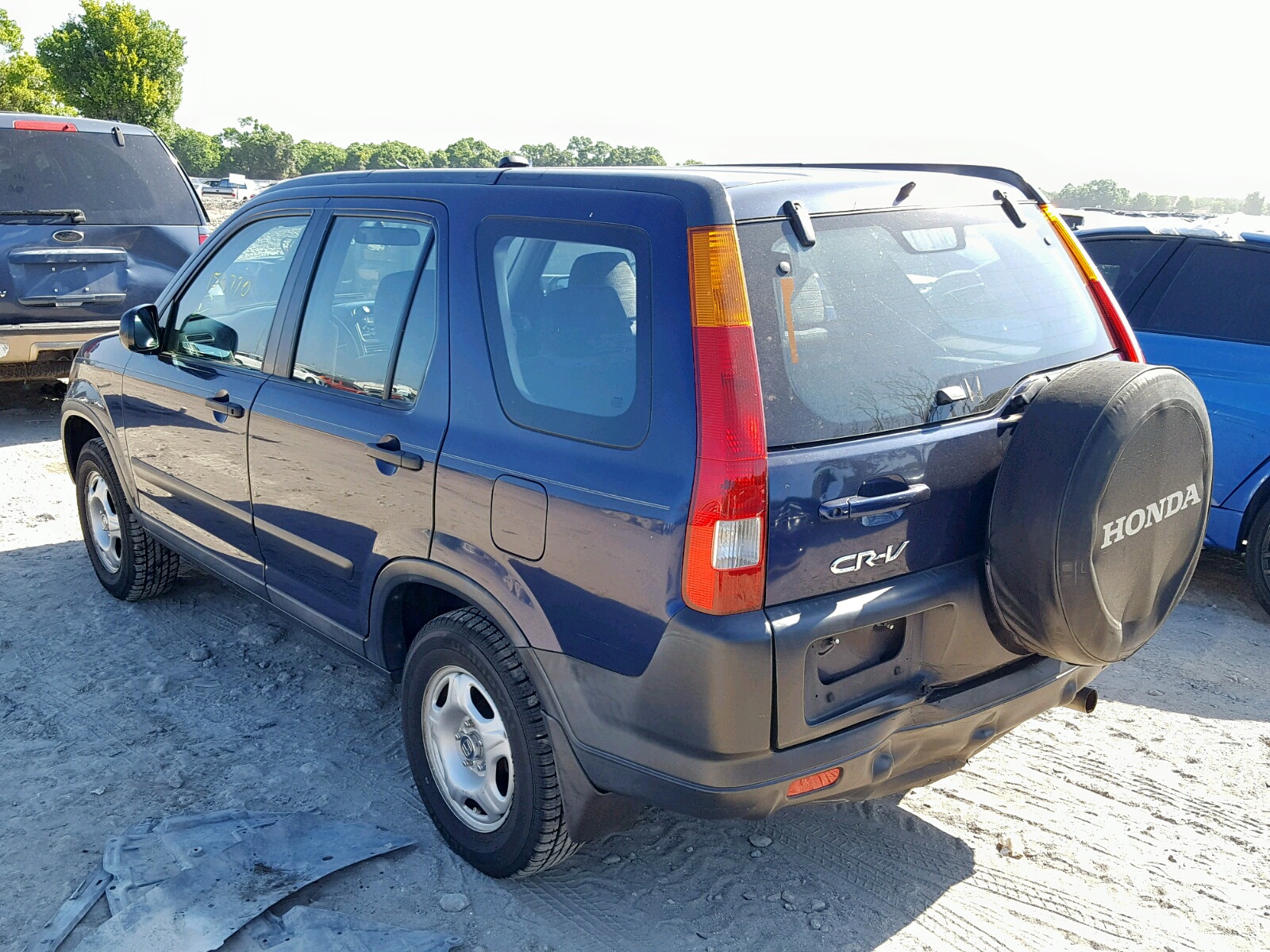 Image 3 of 2003 HONDA CR-V LX 2003 with VIN SHSRD684X3U109344