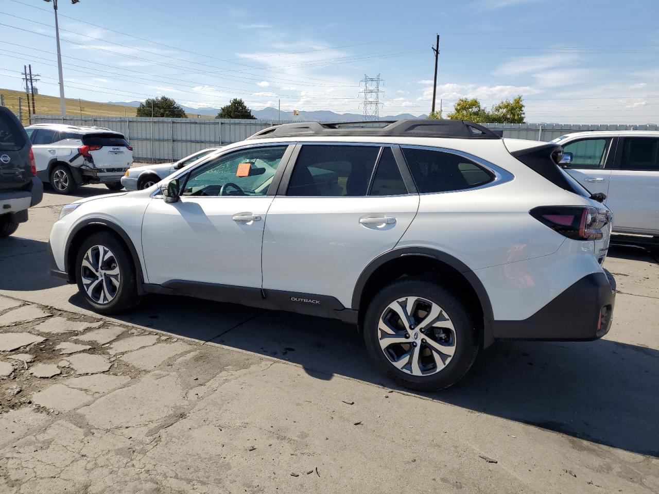 Изображение 2 2021 SUBARU OUTBACK LIMITED XT 2021 с VIN 4S4BTGND2M3166010