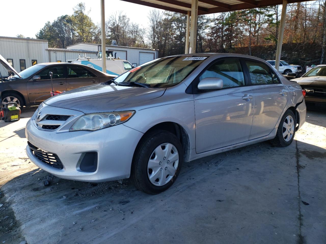 Obraz 1 z 2011 TOYOTA COROLLA BASE 2011 z VIN 2T1BU4EE8BC747931