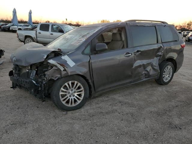 Изображение 1 2016 TOYOTA SIENNA XLE 2016 с VIN 5TDYK3DCXGS732212