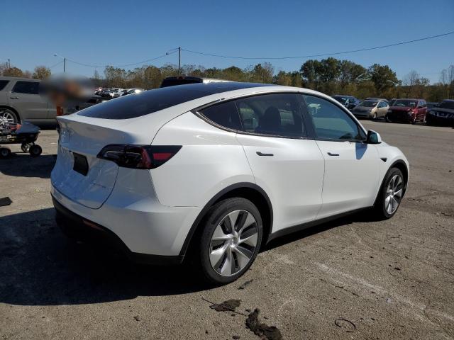 Obraz 3 z 2023 TESLA MODEL Y  2023 z VIN 7SAYGDEE8PF668783