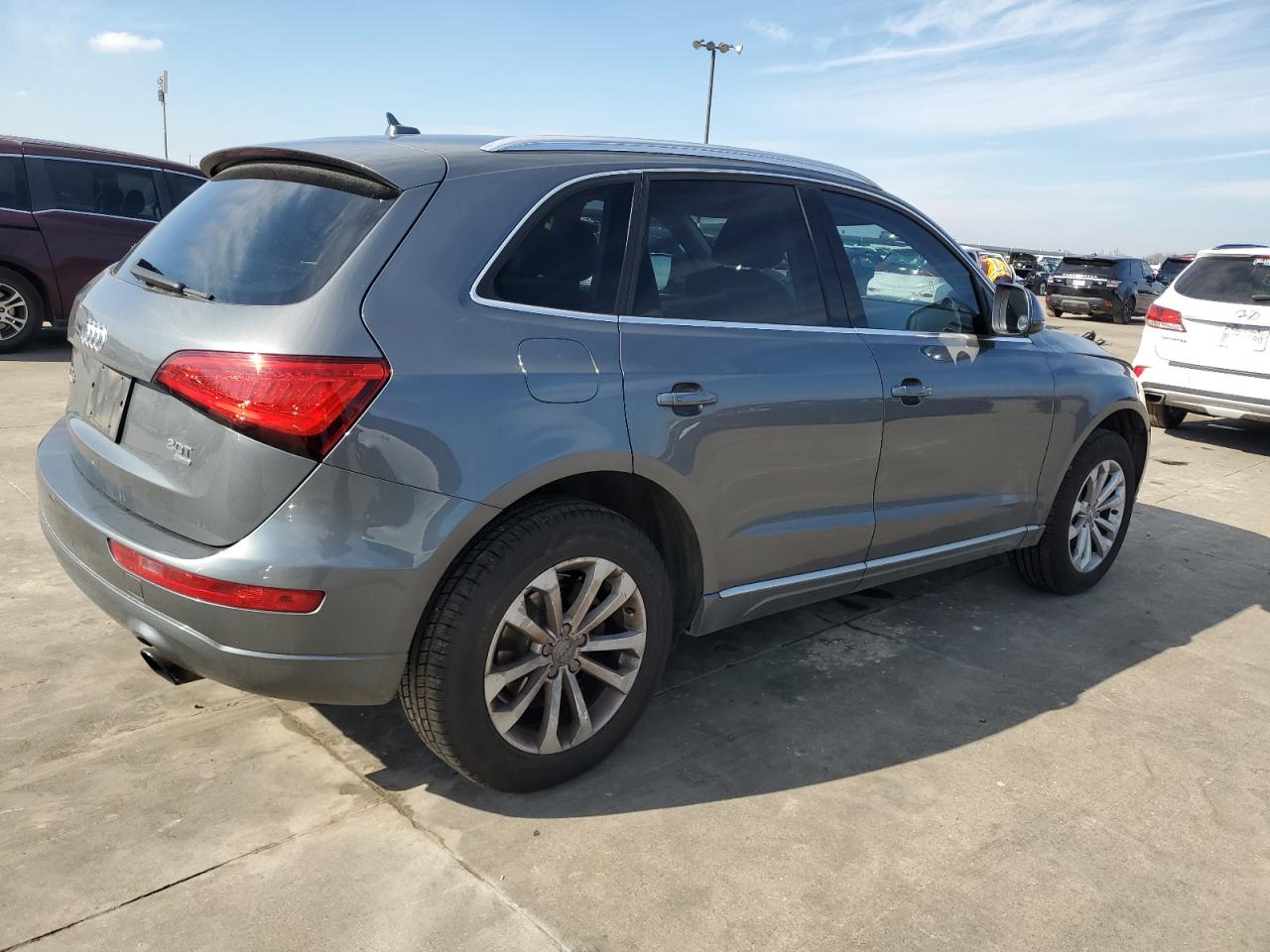 Изображение 3 2013 AUDI Q5 PREMIUM 2013 с VIN WA1CFAFP2DA083656