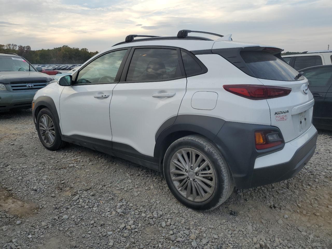 Изображение 2 2021 HYUNDAI KONA SEL PLUS 2021 с VIN KM8K62AA1MU734439