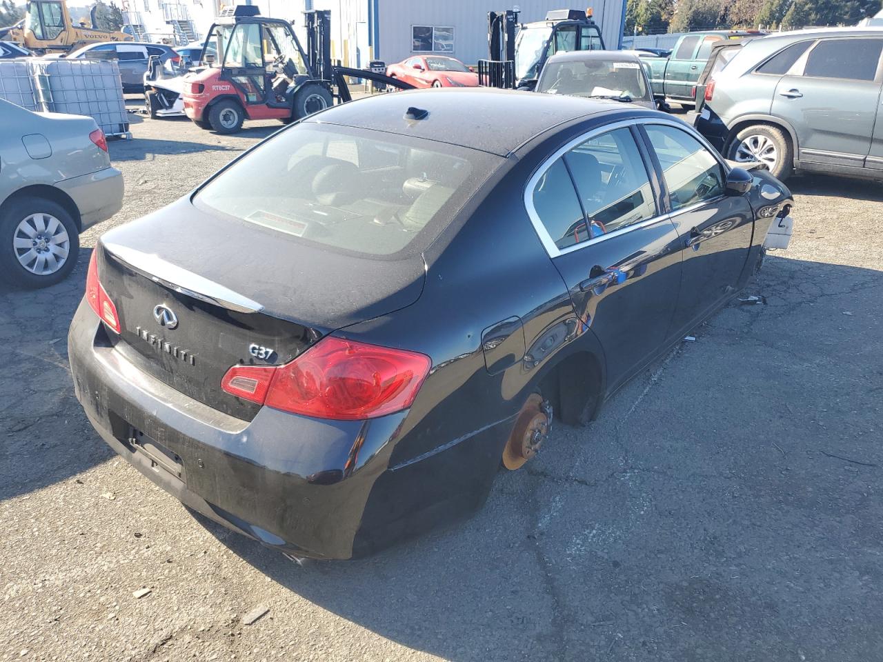 Изображение 3 2013 INFINITI G37 BASE 2013 с VIN JN1CV6AP9DM306001