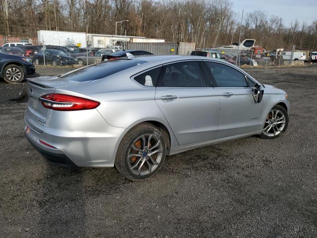Obraz 3 z 2019 FORD FUSION TITANIUM 2019 z VIN 3FA6P0RU2KR105806