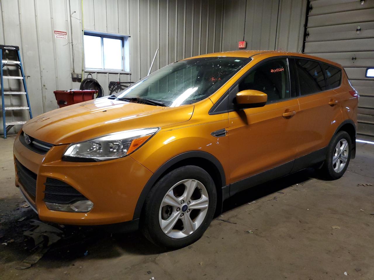 Obraz 1 z 2016 FORD ESCAPE SE 2016 z VIN 1FMCU9G94GUB20800
