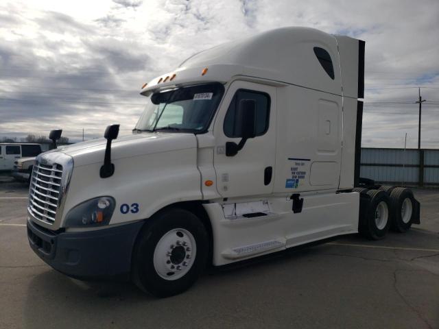 Obraz 2 z 2015 FREIGHTLINER CASCADIA 125  2015 z VIN 3AKJGLBG5FSGT0891