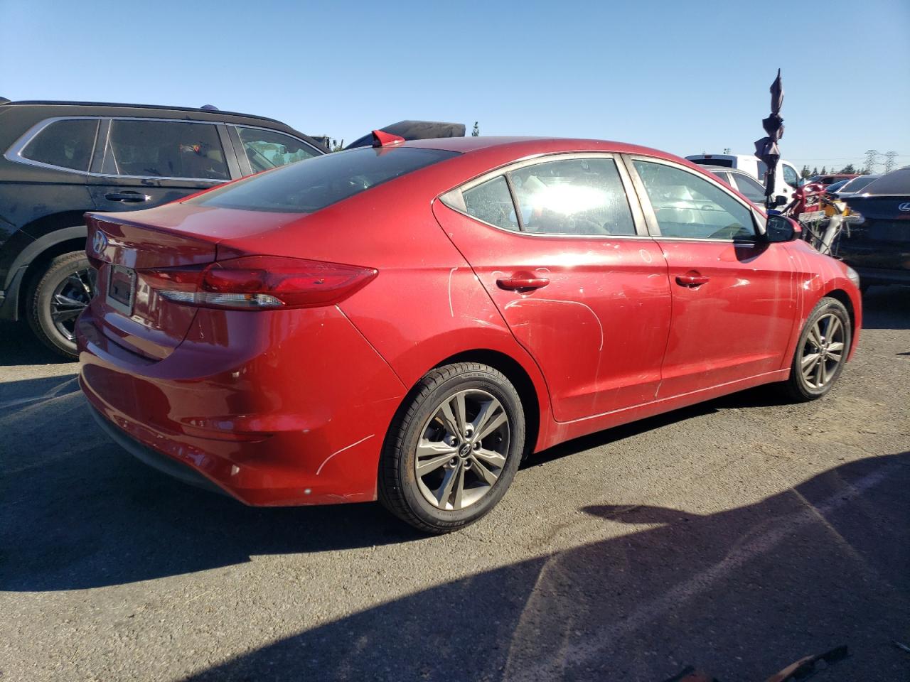 Image 3 of 2018 HYUNDAI ELANTRA SEL 2018 with VIN 5NPD84LF2JH329725