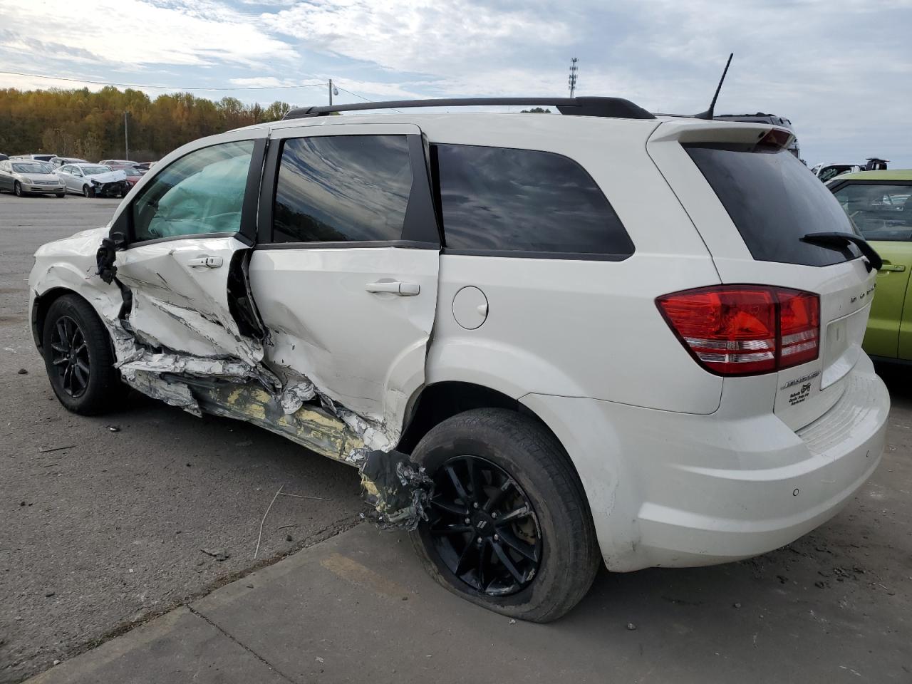 Image 2 of 2020 DODGE JOURNEY SE 2020 with VIN 3C4PDCAB7LT276008