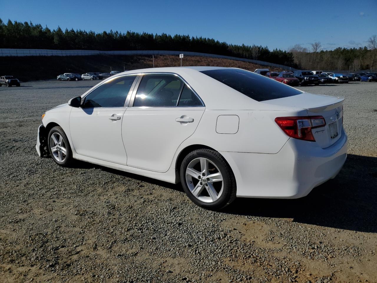 Obraz 2 z 2013 TOYOTA CAMRY L 2013 z VIN 4T1BF1FK5DU673060